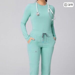 Fabletics Sea Glass Long Sleeve Underscrub Top NWT